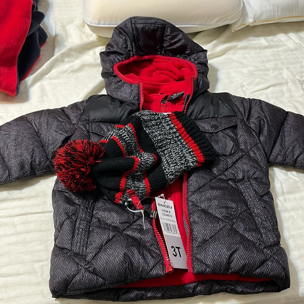 Boys 3T jacket with hat- brand new with tags